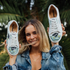 Sneakers - Pragnienie zamknięte w Butelce