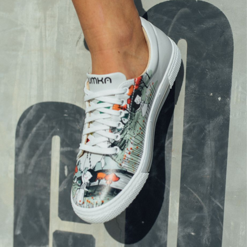 Sneakers - Dziewczynka i Maki