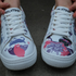 Sneakersy z kotami - koty są wszędzie