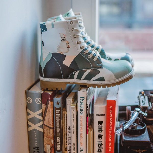 Trapery, Glany - Kobieta niezależna